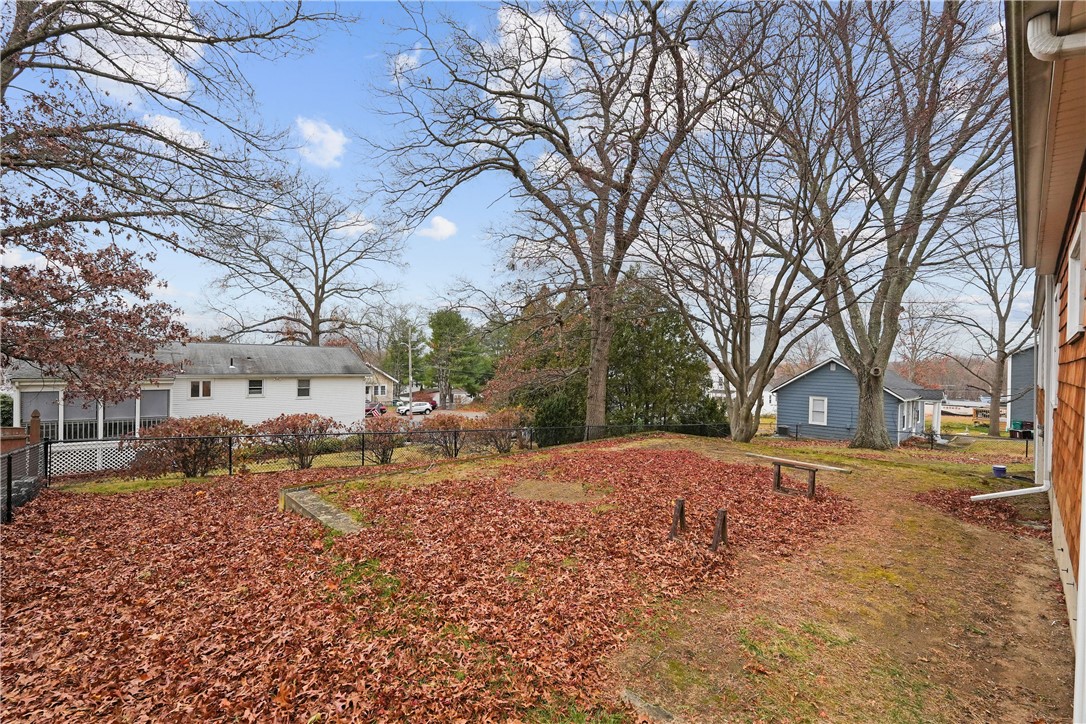 237 St Louis Avenue Woonsocket, RI 02895 - Photo 36 of 40 Gallery Image 36
