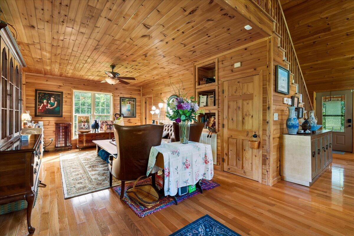 2065 Cobhill Road Ravenna, KY 40472 - Photo 18 of 59 35-IVA07581