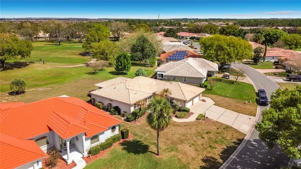 $325,000 | 221 Golf Aire Boulevard, Winter Haven, FL 33884