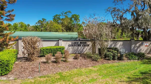 $325,000 | 221 Golf Aire Boulevard, Winter Haven, FL 33884