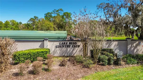 $325,000 | 221 Golf Aire Boulevard, Winter Haven, FL 33884