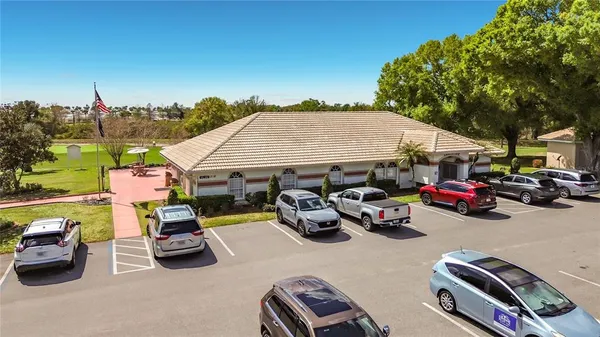 $325,000 | 221 Golf Aire Boulevard, Winter Haven, FL 33884