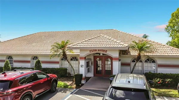 $325,000 | 221 Golf Aire Boulevard, Winter Haven, FL 33884