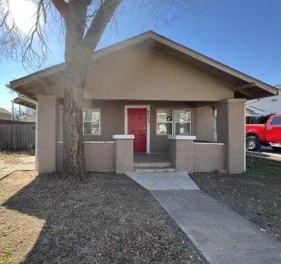 $1,500 | 2315 15th Street, Lubbock, TX 79401