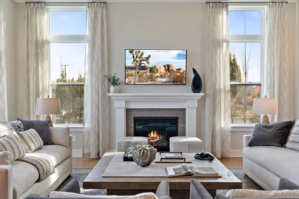 $1,091,145 | 7 Elodea Lane, Ann Arbor, MI 48103