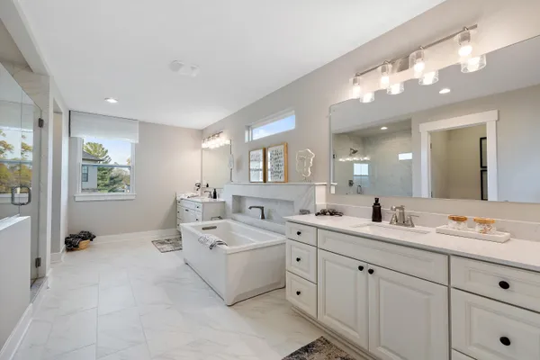 $1,091,145 | 7 Elodea Lane, Ann Arbor, MI 48103