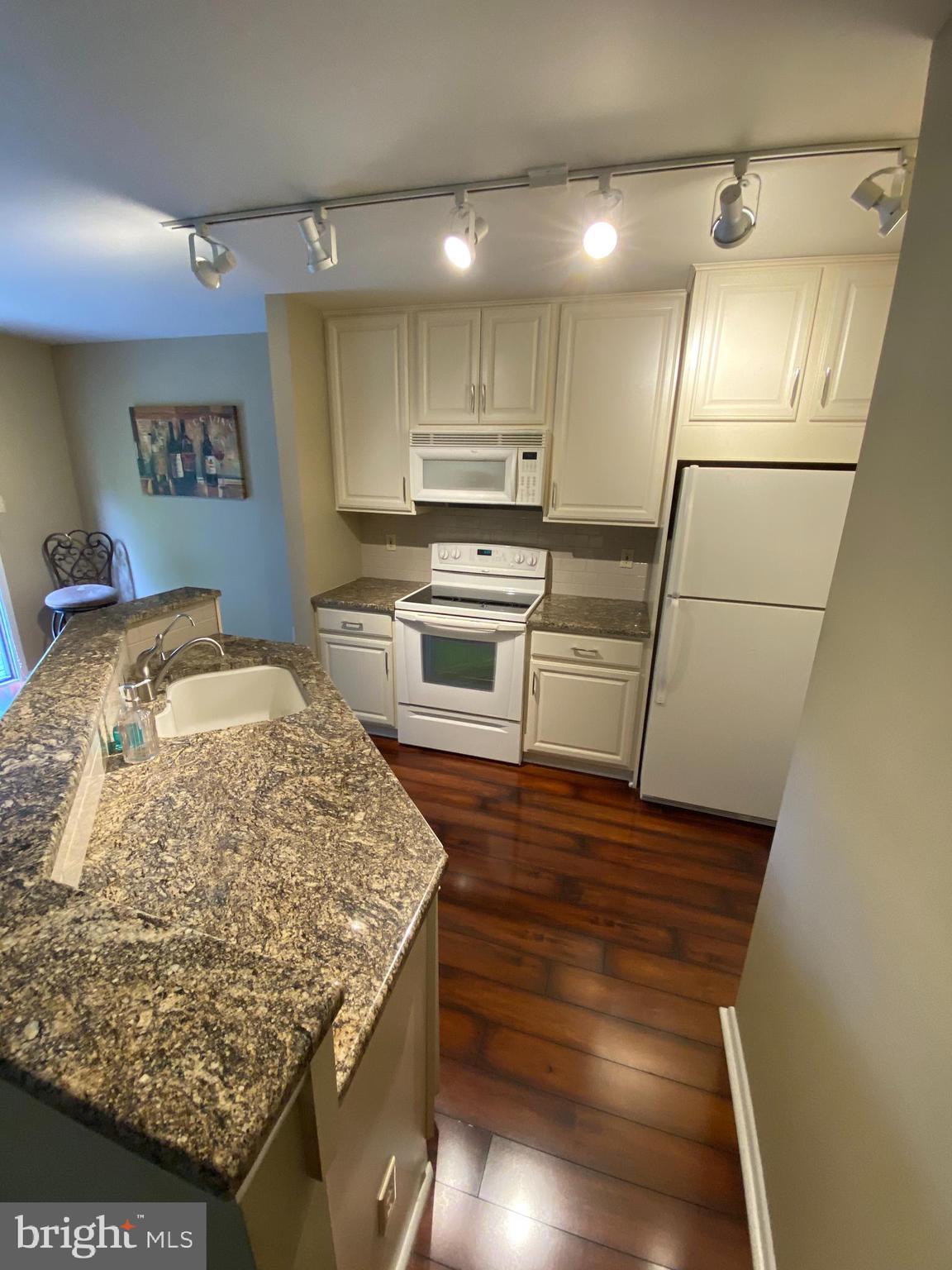 77 Forest Court Mantua, NJ 08051 - Photo 11 of 24