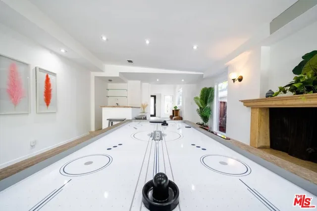 $18,500 | 11331 Isleta Street, Los Angeles, CA 90049