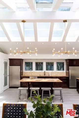 $18,500 | 11331 Isleta Street, Los Angeles, CA 90049