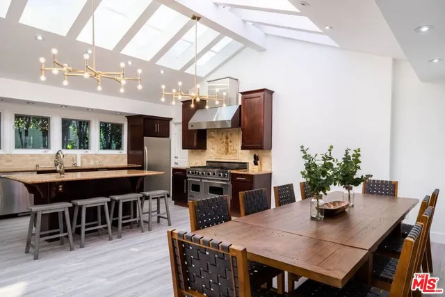 $18,500 | 11331 Isleta Street, Los Angeles, CA 90049