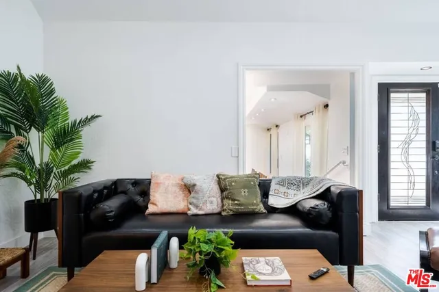 $18,500 | 11331 Isleta Street, Los Angeles, CA 90049