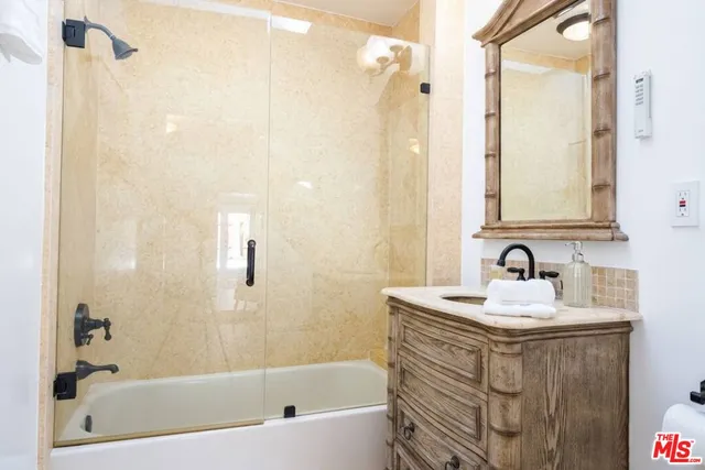 $18,500 | 11331 Isleta Street, Los Angeles, CA 90049