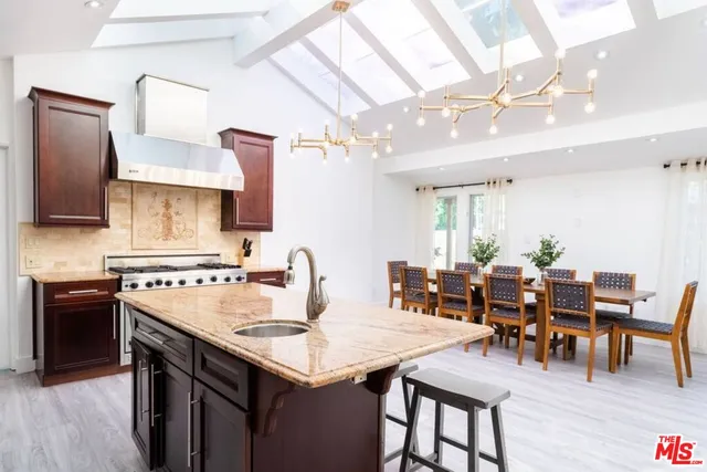 $18,500 | 11331 Isleta Street, Los Angeles, CA 90049