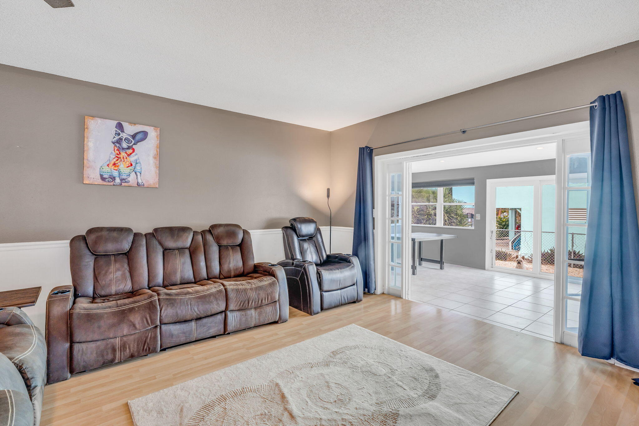 304 2nd Terrace Key Largo, FL 33037 - Photo 11 of 43 Living Room