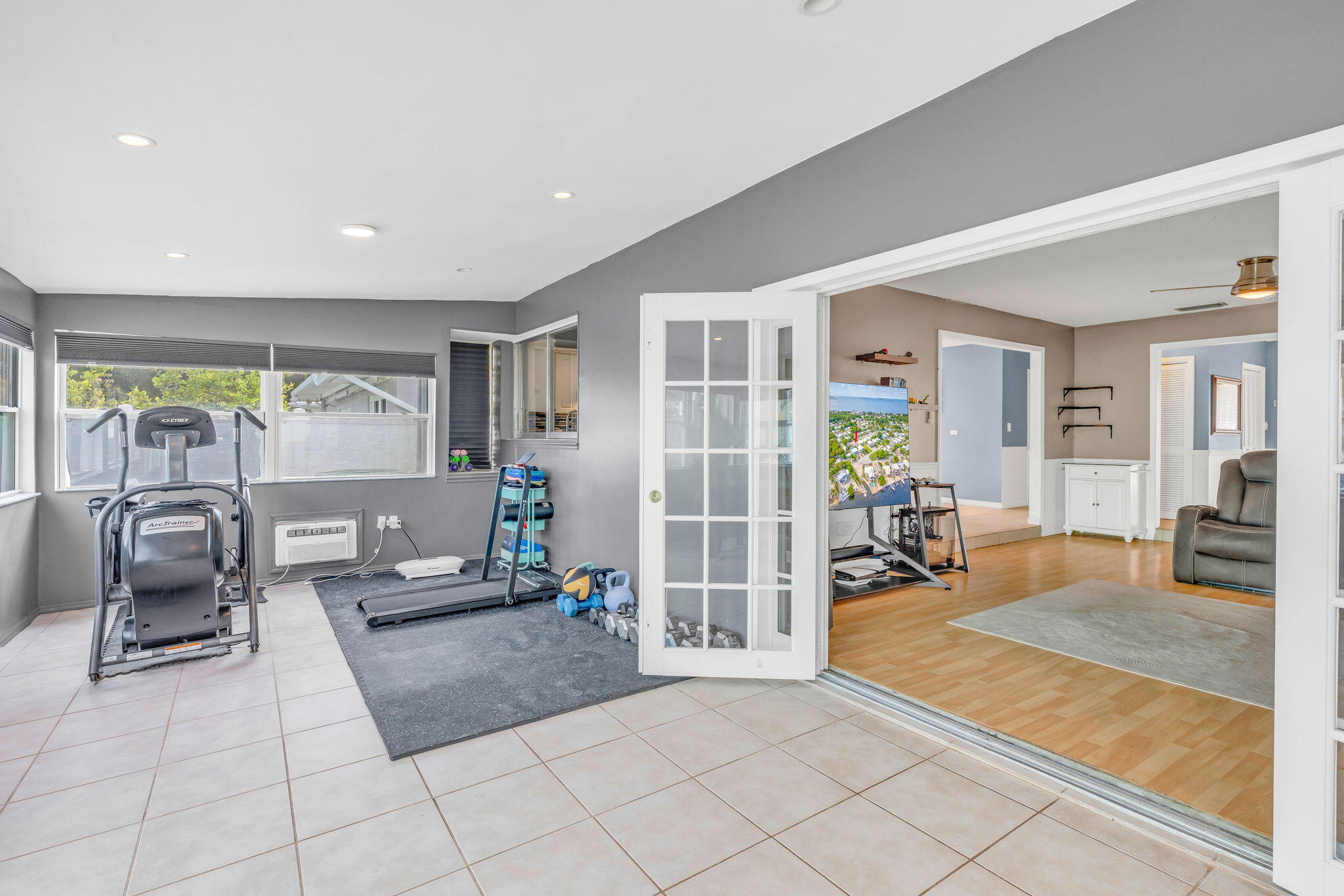 304 2nd Terrace Key Largo, FL 33037 - Photo 29 of 43 Enclosed Patio