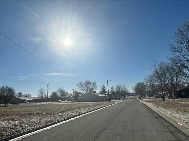 $11,900 | 321 Kay Lane, Parsons, KS 67357