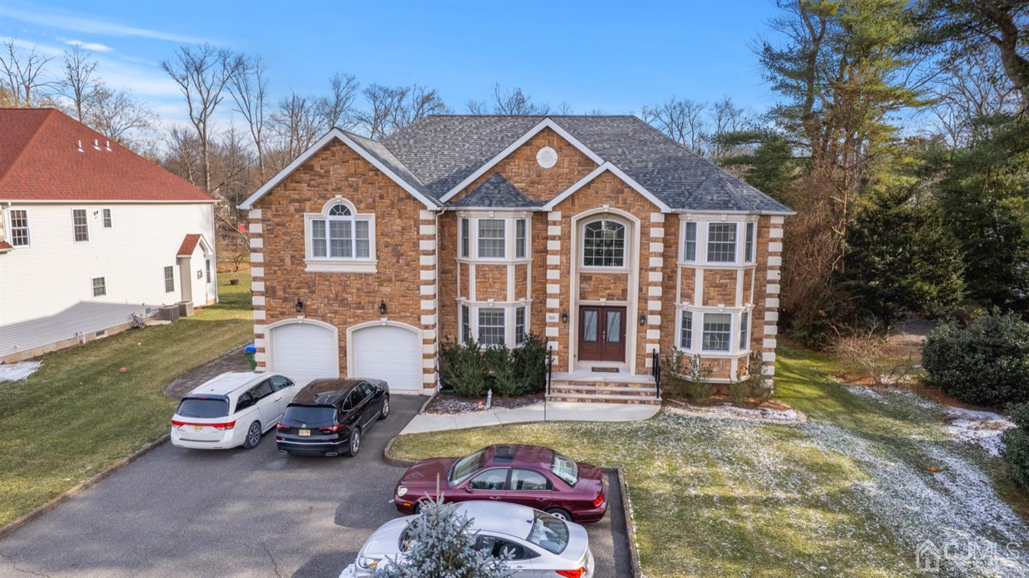 308 Plainfield Road Edison, NJ 08820 - Photo 1 of 40 a front view of a house with garden
