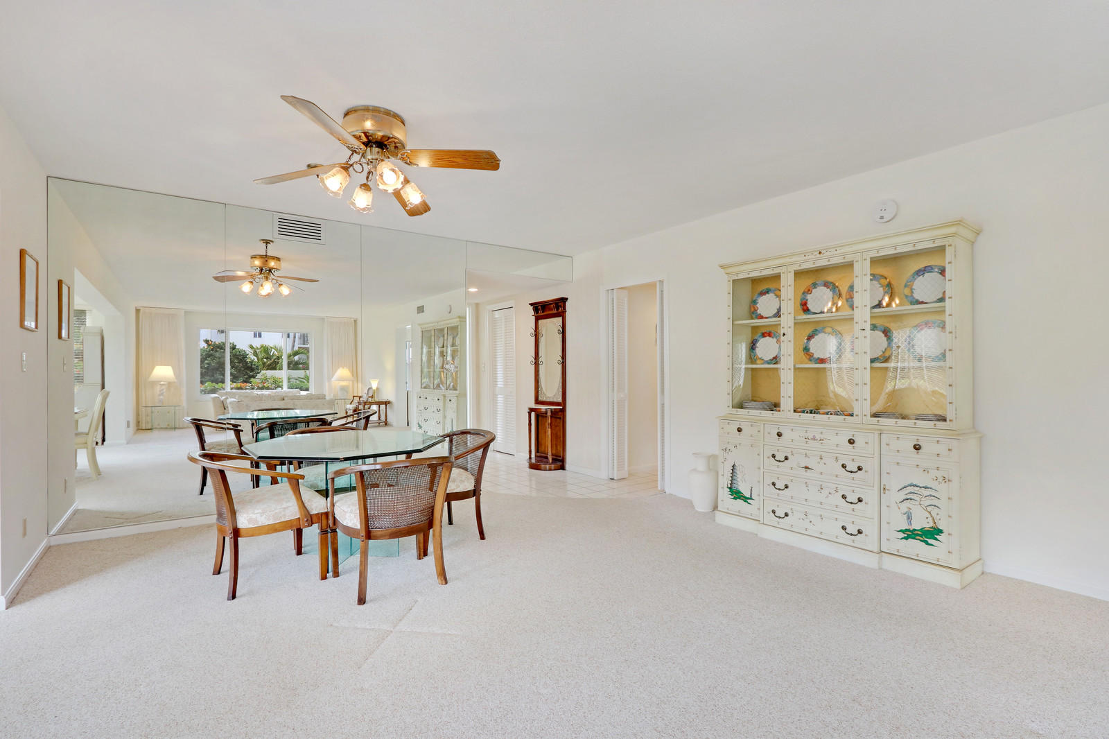 325 South Beach Road, Unit 101 Tequesta, FL 33469 - Photo 4 of 26 Dining Area
