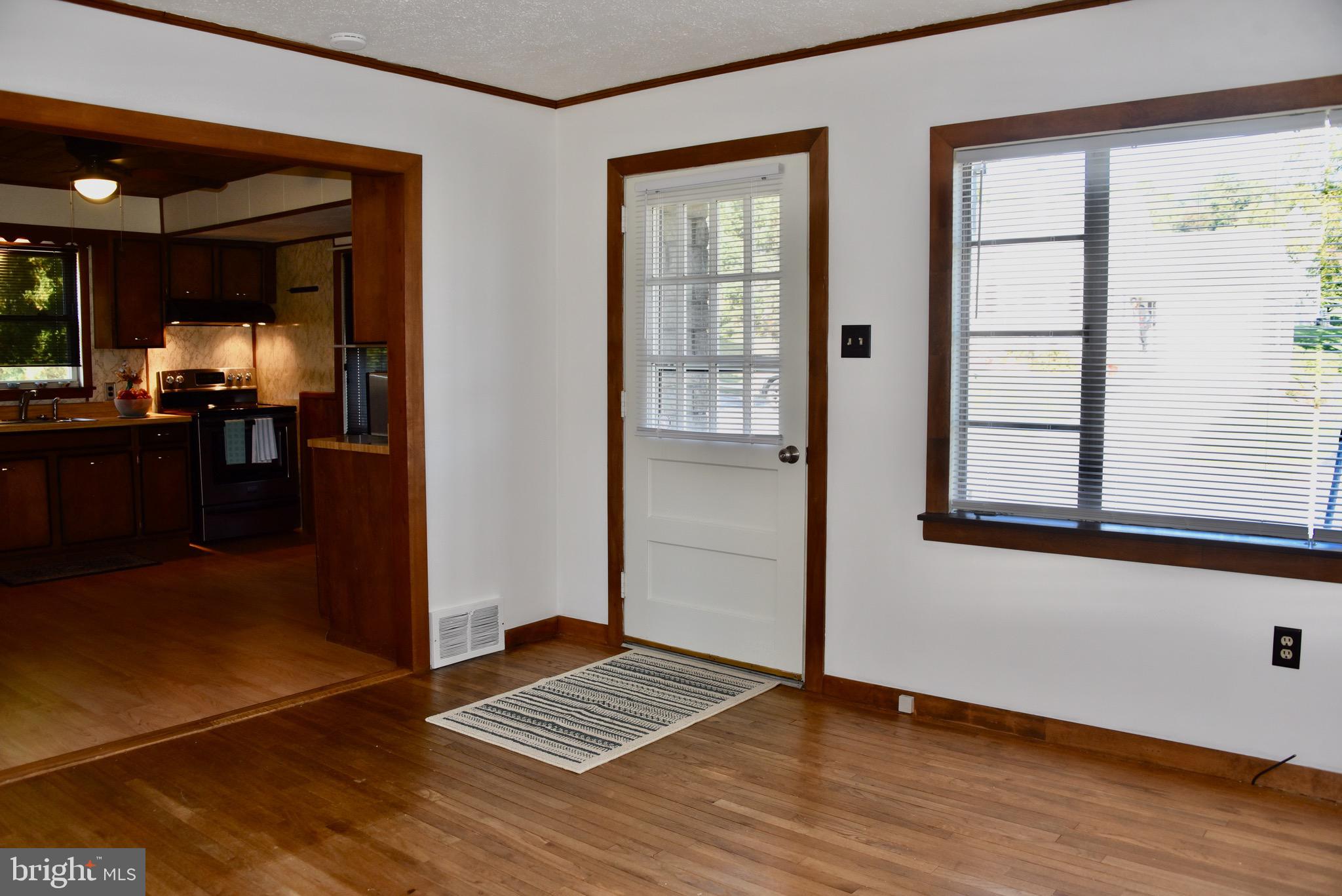 116 Gerald Avenue Reading, PA 19607 - Photo 3 of 27 Gallery Image 3