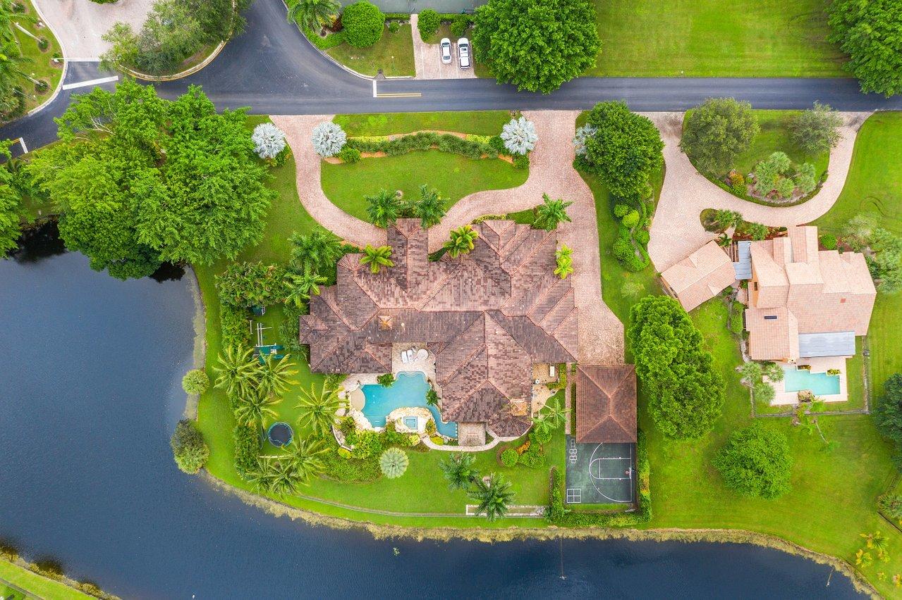10065 Avenida Del Rio Delray Beach, FL 33446 - Photo 6 of 16 005-10065AvenidaDelRio-DelrayBeach-FL-33