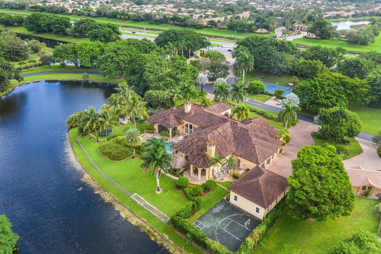 10065 Avenida Del Rio Delray Beach, FL 33446 - Photo 8 of 16 007-10065AvenidaDelRio-DelrayBeach-FL-33