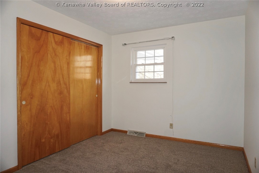 3920 Indian Creek Road Elkview, WV 25071 - Photo 18 of 24 Gallery Image 18