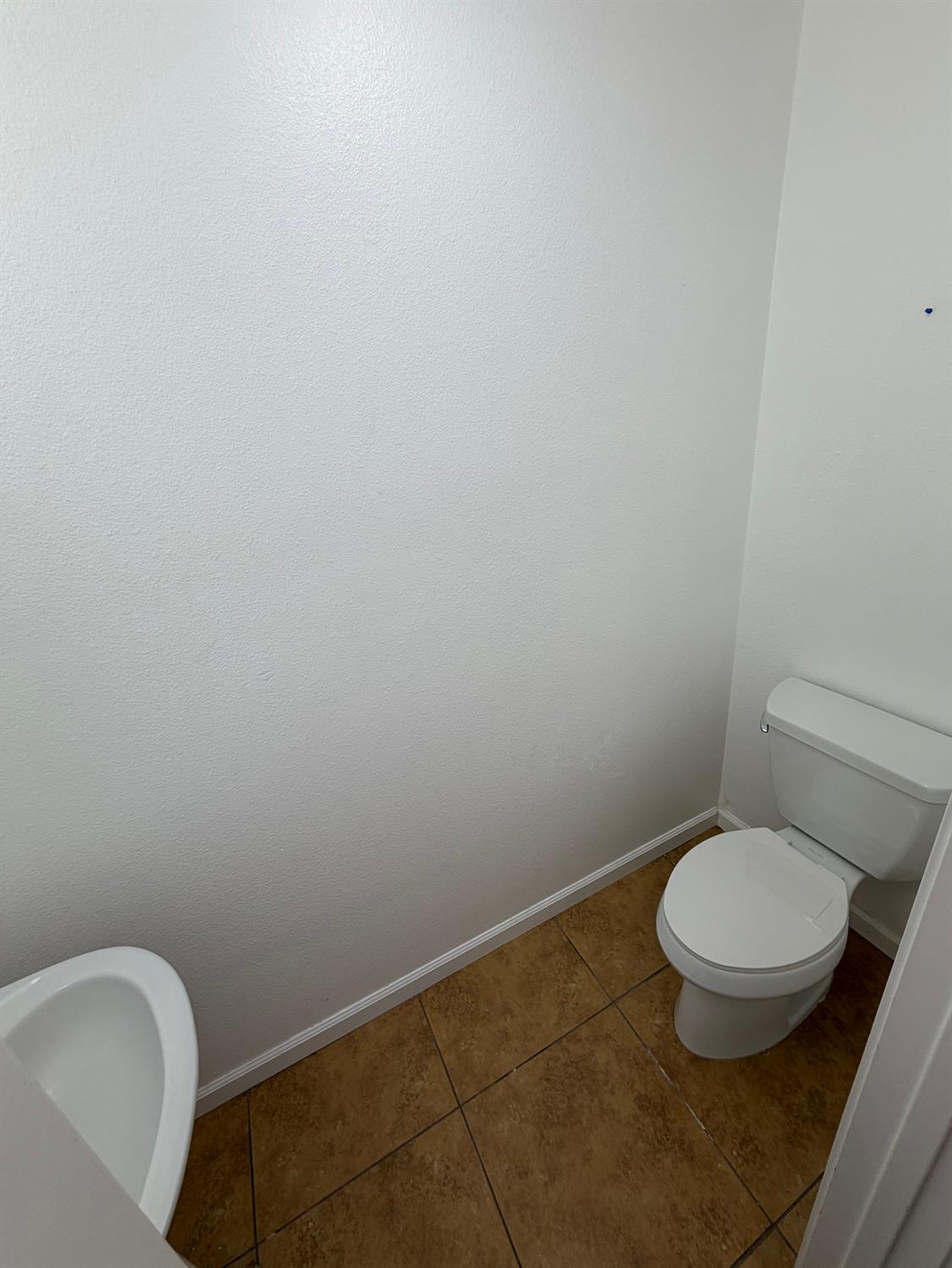 1281 Sunup Drive Merced, CA 95348 - Photo 9 of 28