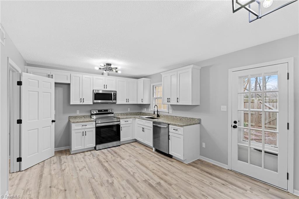 4811 Tower Road, Unit D Greensboro, NC 27410 - Photo 4 of 15 Gallery Image 4
