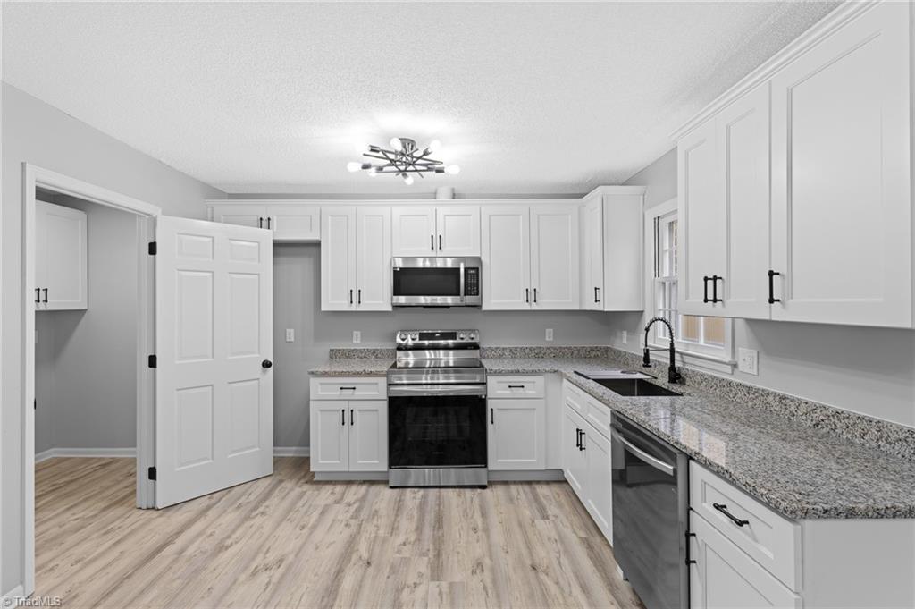 4811 Tower Road, Unit D Greensboro, NC 27410 - Photo 5 of 15 Gallery Image 5