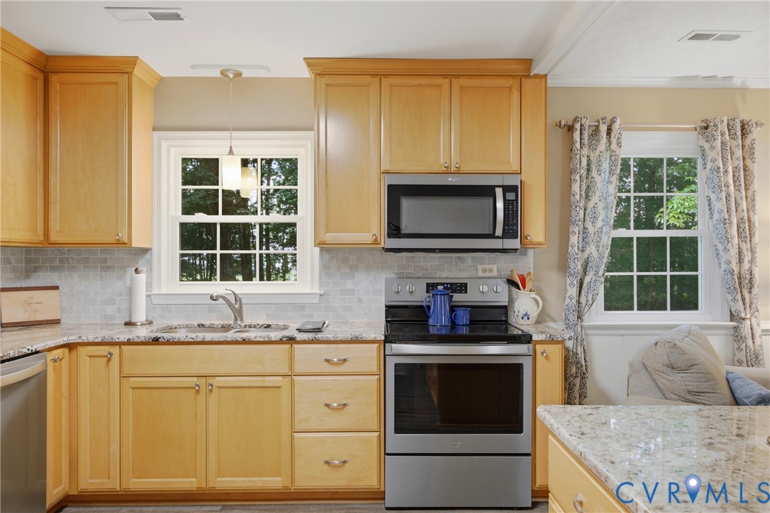 13430 Hensley Road Midlothian, VA 23112 - Photo 11 of 38