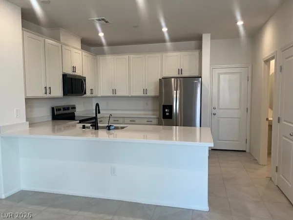 $2,350 | 1970 Hydrangea Place, Las Vegas, NV 89106