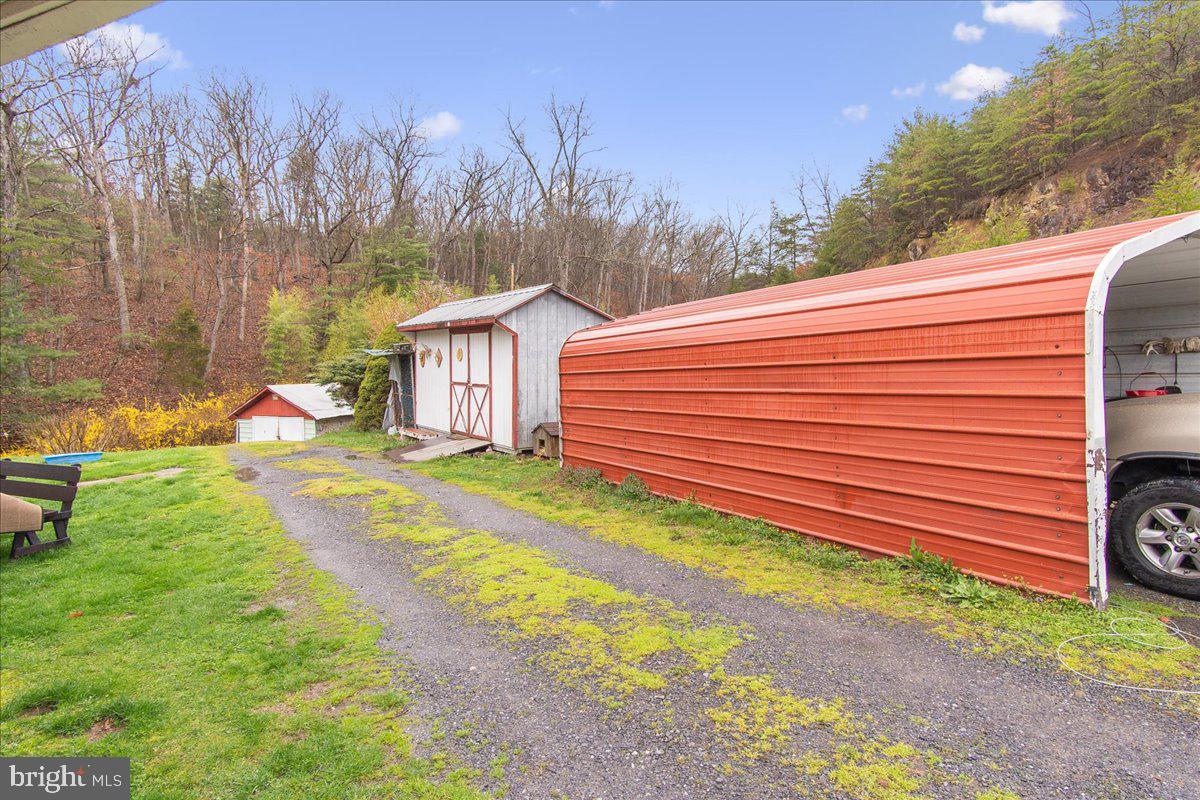 14040 Hollow Road Hancock, MD 21750 - Photo 17 of 22 Carport and Outbuilding