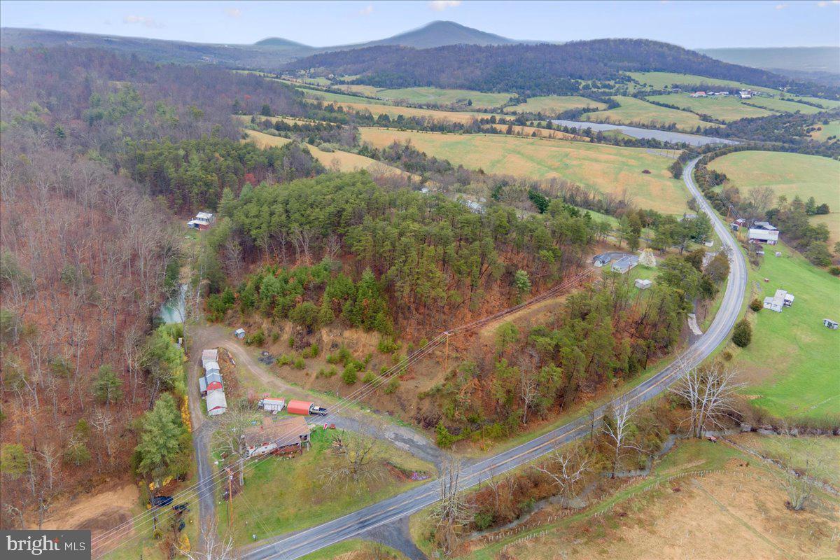 14040 Hollow Road Hancock, MD 21750 - Photo 19 of 22 Gallery Image 19