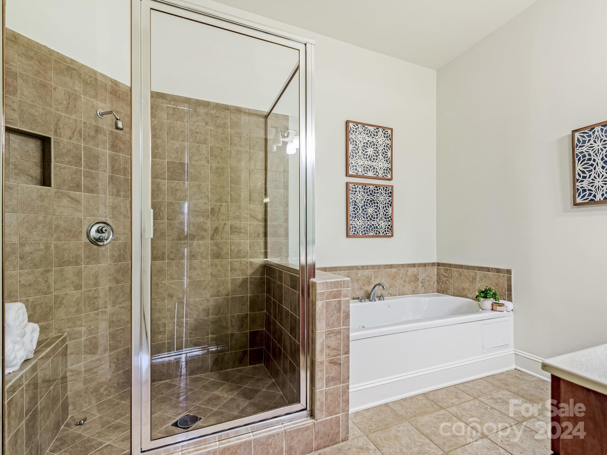 277 Queens Road Charlotte, NC 28204 - Photo 15 of 22 Gallery Image 15