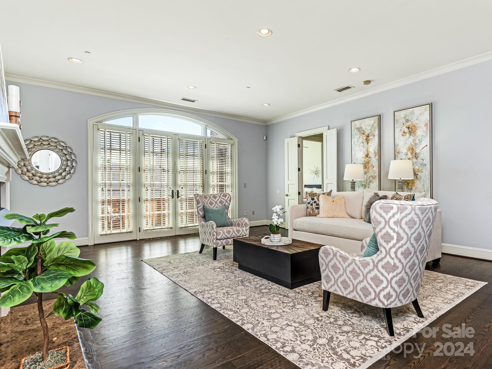 277 Queens Road Charlotte, NC 28204 - Photo 6 of 22 Gallery Image 6
