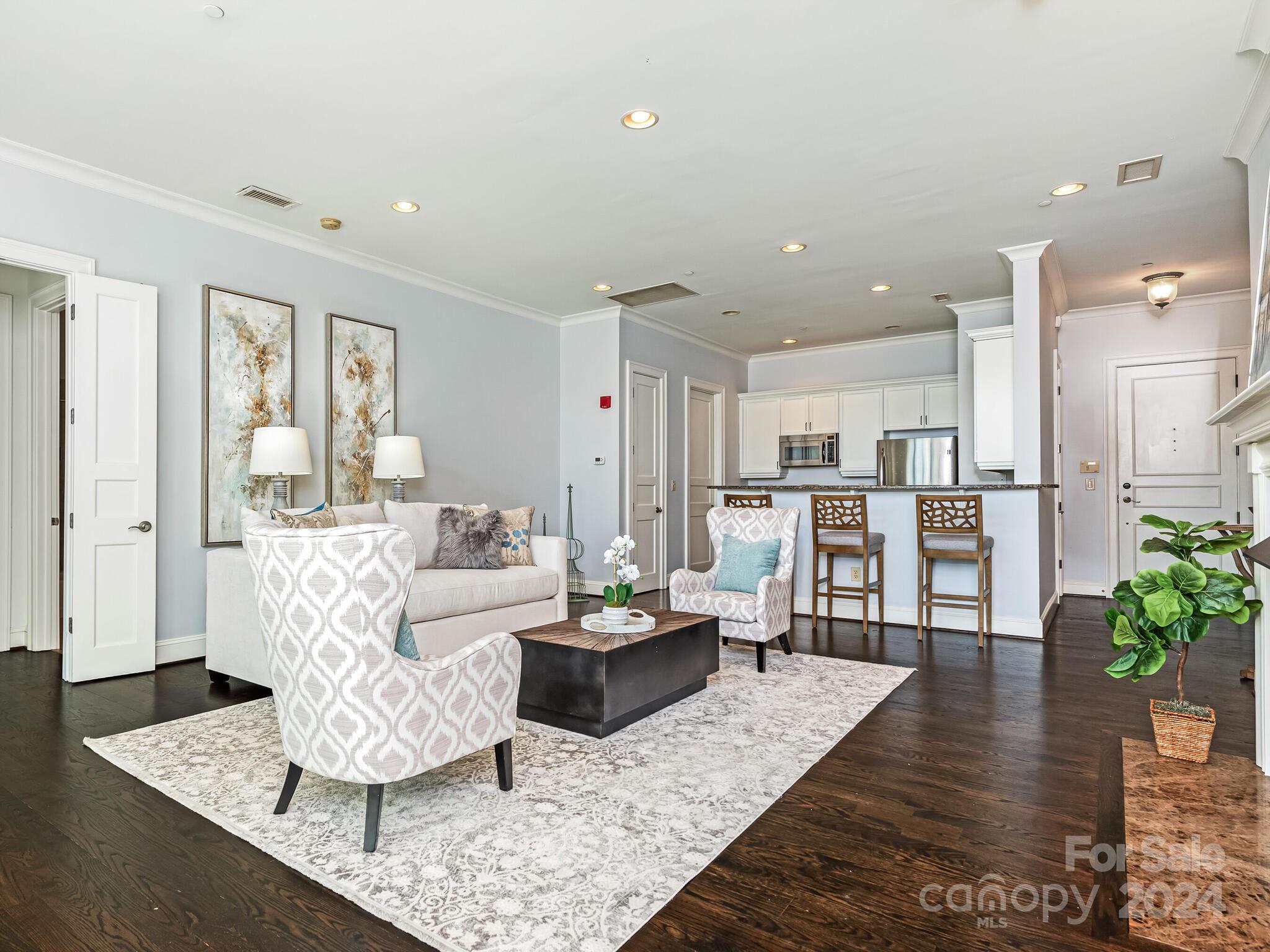 277 Queens Road Charlotte, NC 28204 - Photo 7 of 22 Gallery Image 7