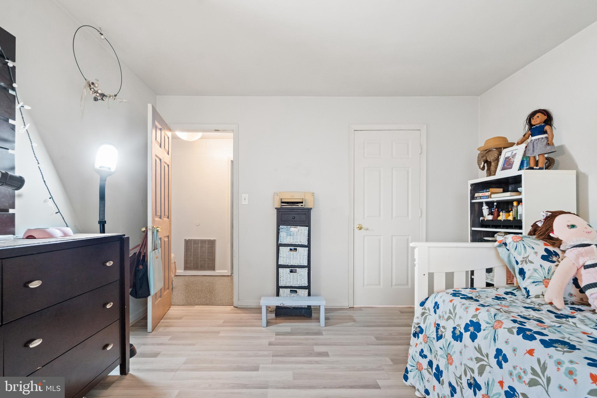 8360 B Dunham Court, Unit 630 Springfield, VA 22152 - Photo 18 of 35