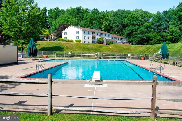 $315,000 | 8360 B Dunham Court, Unit 630, Springfield, VA 22152