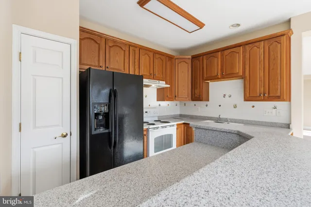 $290,000 | 8600 Liberty Trail, Unit 102, Manassas, VA 20110