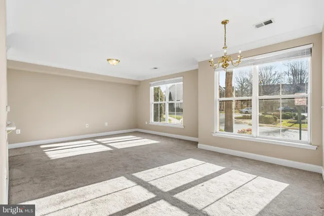 $290,000 | 8600 Liberty Trail, Unit 102, Manassas, VA 20110