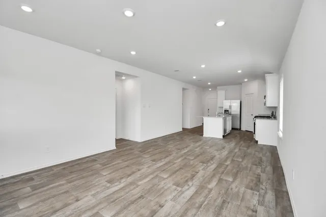 $2,350 | 3822 Zoeys Way, Fulshear, TX 77423