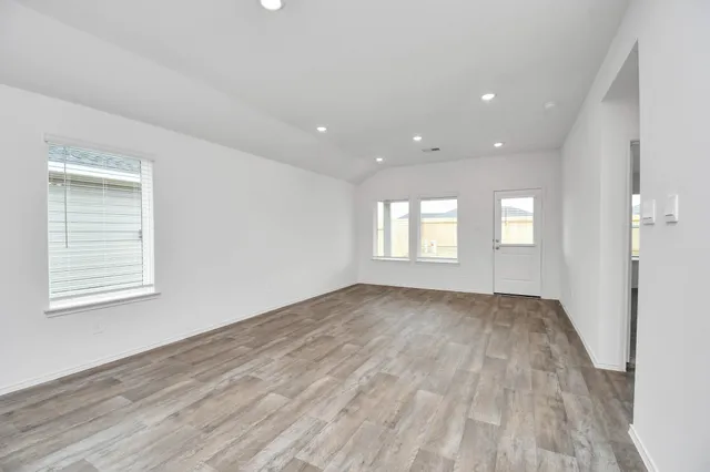 $2,350 | 3822 Zoeys Way, Fulshear, TX 77423