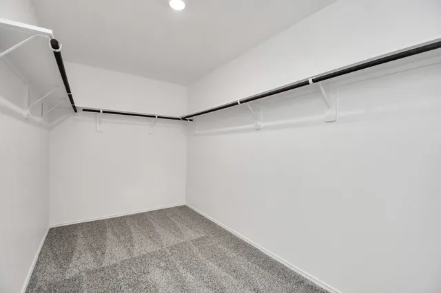 $2,350 | 3822 Zoeys Way, Fulshear, TX 77423