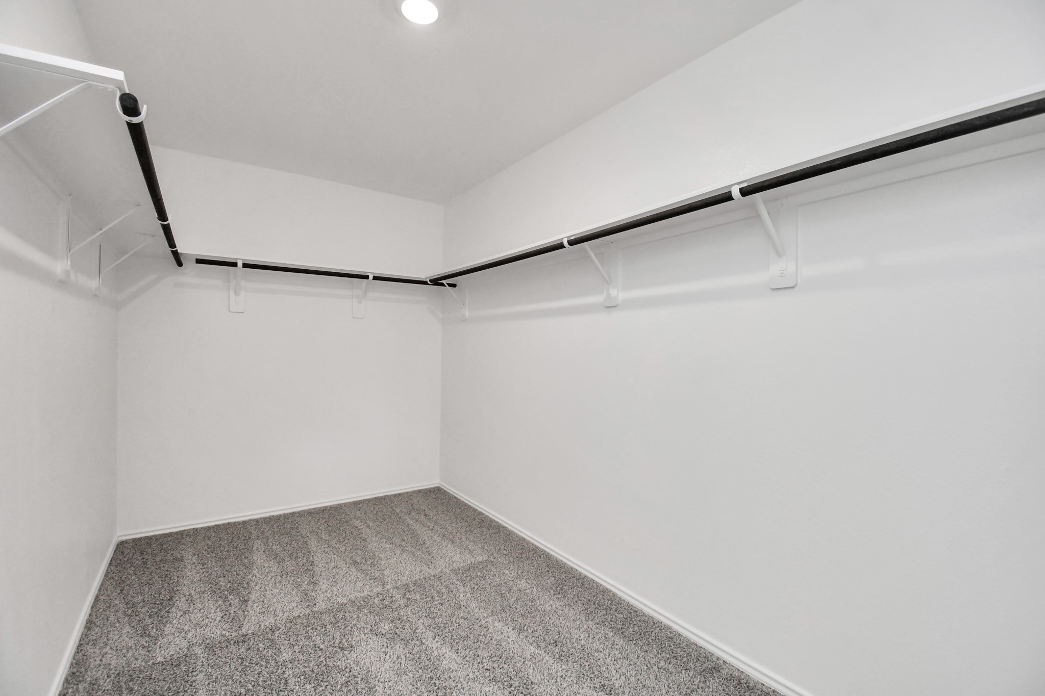 3822 Zoeys Way Fulshear, TX 77423 - Photo 26 of 37 a view of small space