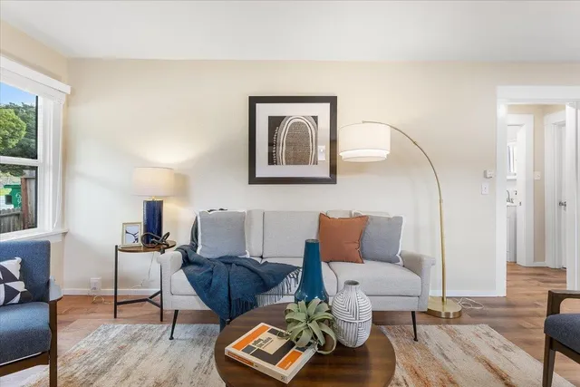 $580,000 | 409 Foothill Boulevard, San Leandro, CA 94577