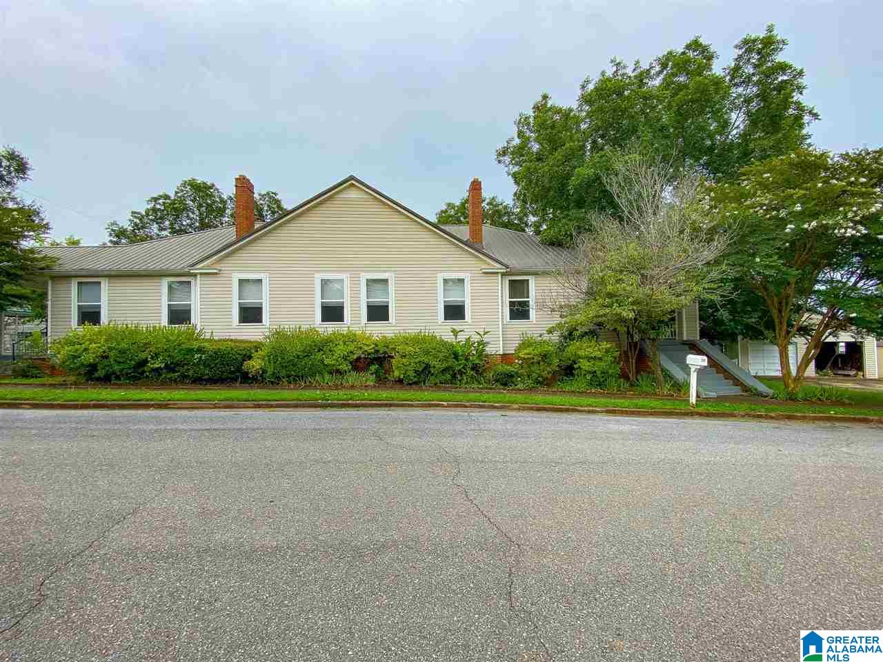 211 Alexander Street Talladega, AL 35160 - Photo 1 of 29