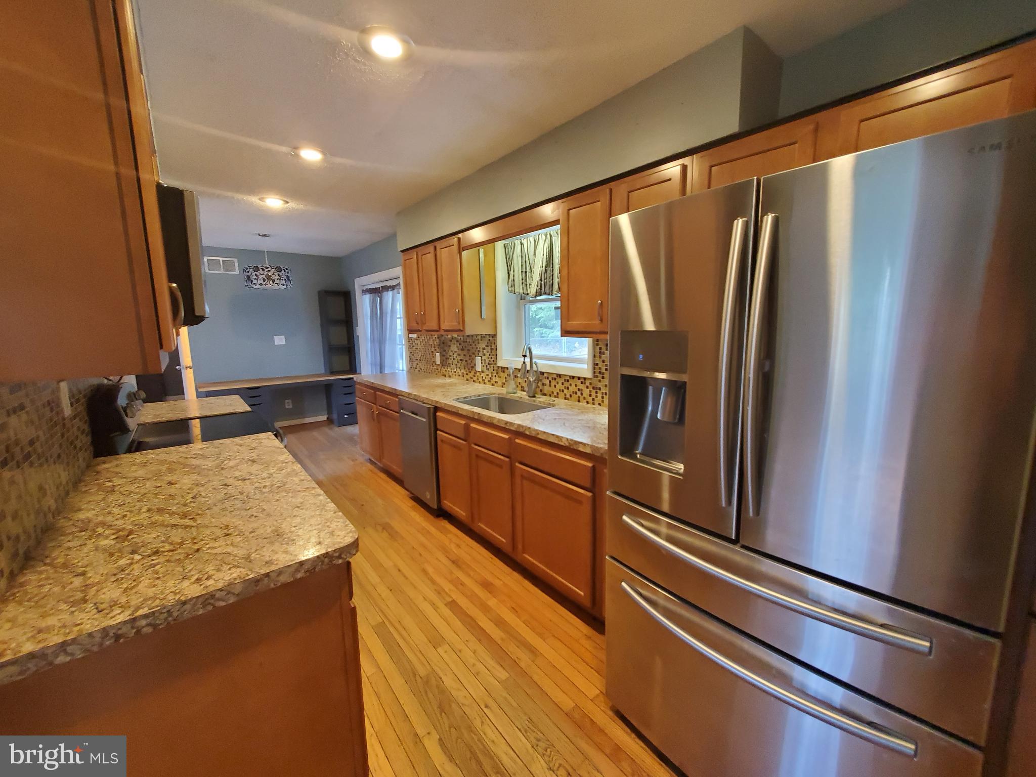 14421 Winchester Grade Road Berkeley Springs, WV 25411 - Photo 18 of 44 Kitchen