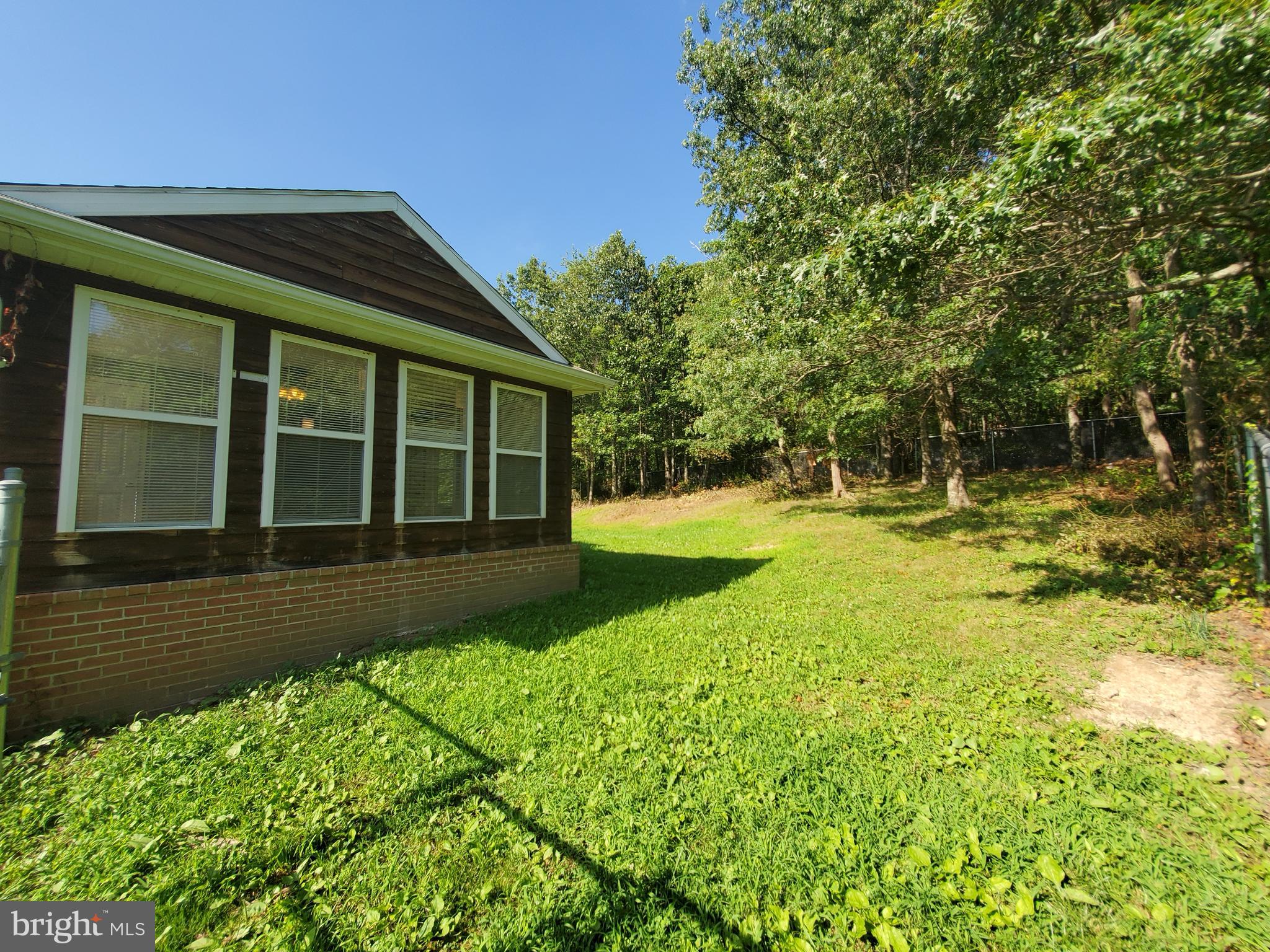 14421 Winchester Grade Road Berkeley Springs, WV 25411 - Photo 5 of 44 Gallery Image 5