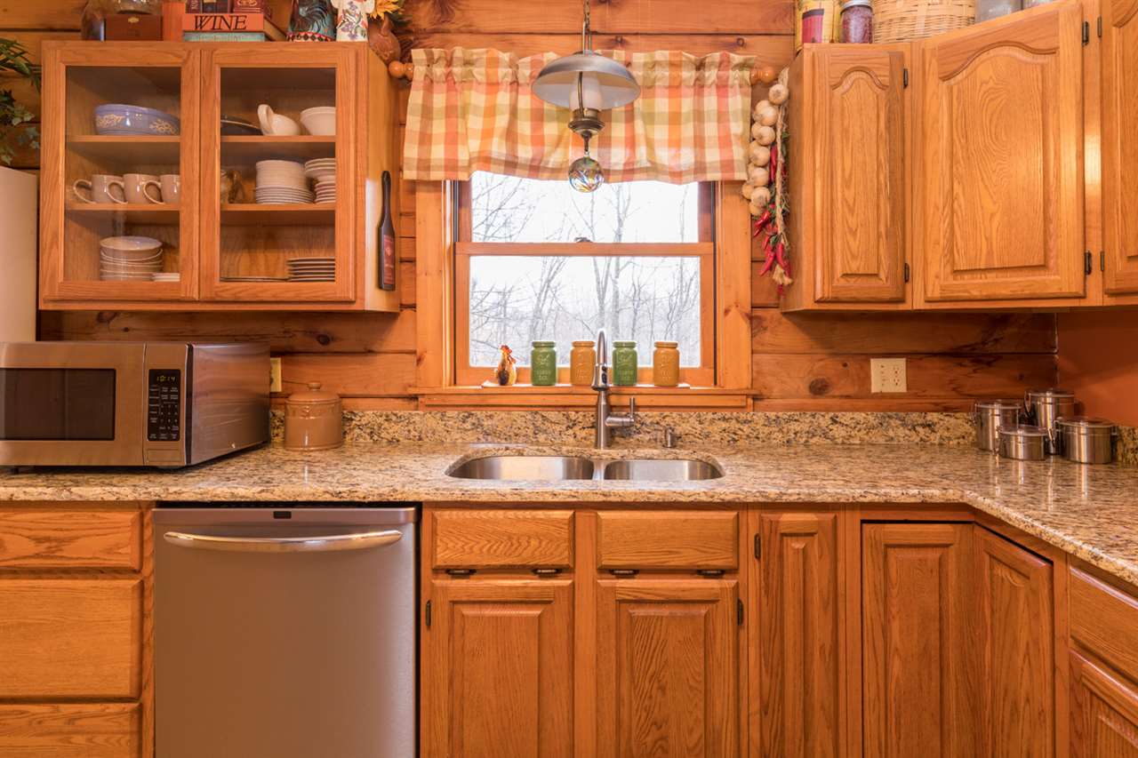 107 Brown Hill Road Bow, NH 03304 - Photo 3 of 39 Gallery Image 3