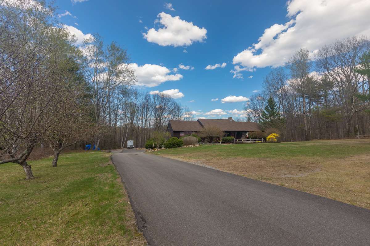 107 Brown Hill Road Bow, NH 03304 - Photo 32 of 39 Gallery Image 32